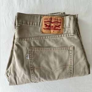 {Levi’s} Men’s 511 Khaki Pants
